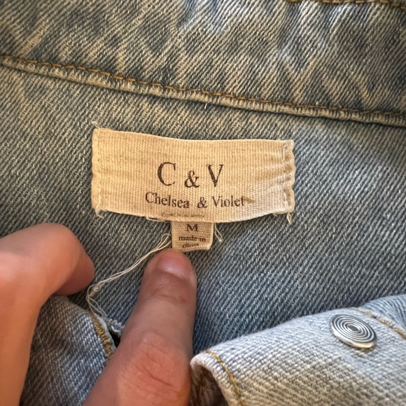 Jean jacket (kind of cropped) - Picture 2 of 4